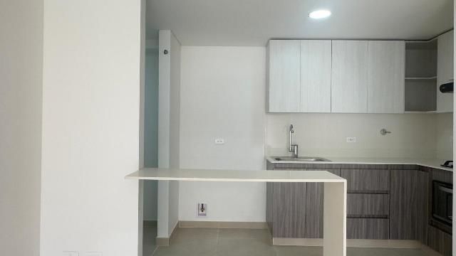 Apartamento en venta Antioquia Envigado Jardines 80 m2 Habitaciones 3 Baños 2 Garajes 2 Precio $695000000