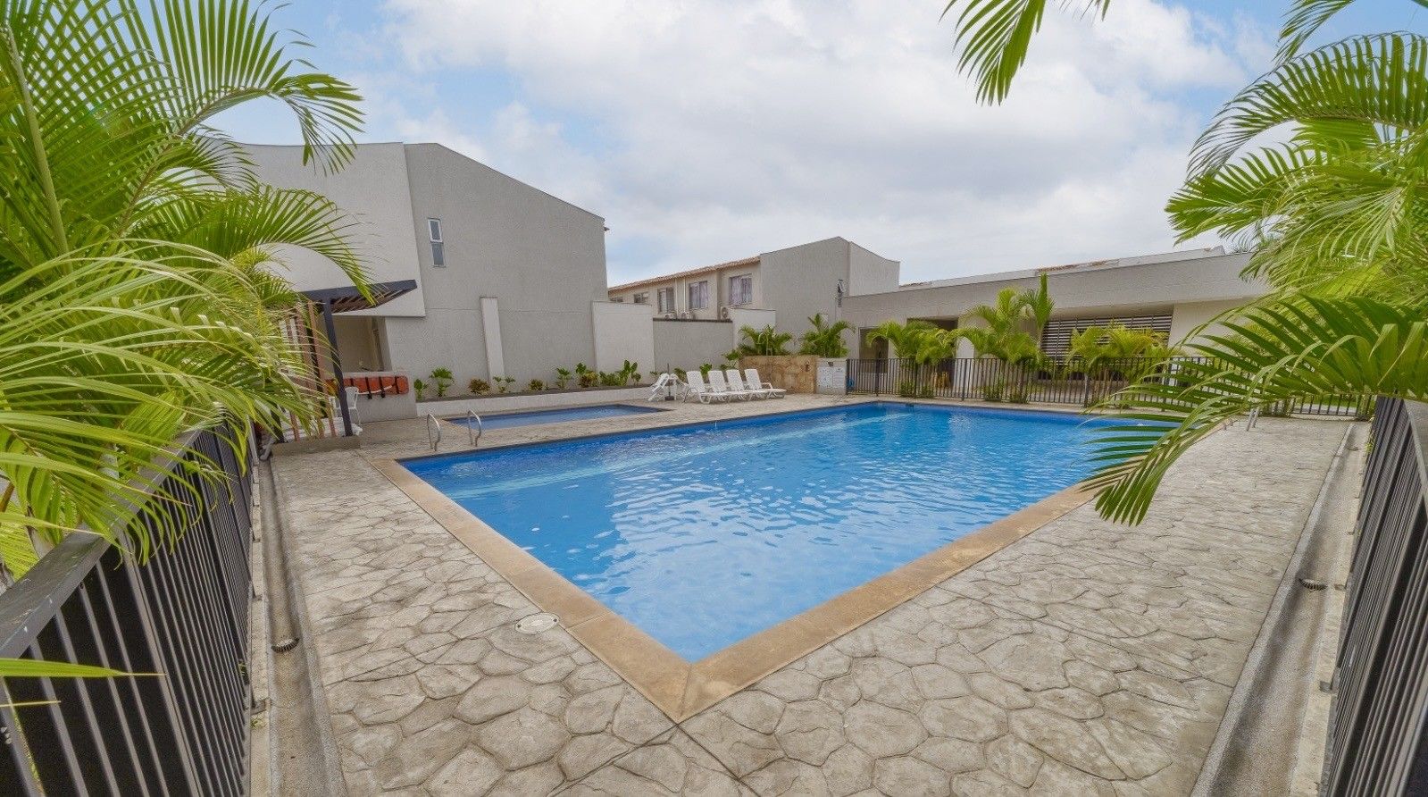 Casa en venta Valle Del Cauca Jamundí Cr Morito 105 m2 Habitaciones 3 Baños 3 Garajes 1 Precio $420000000