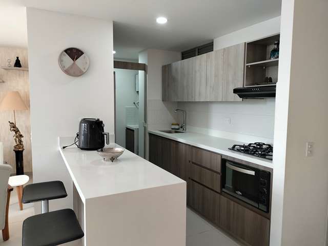 Apartamento en arriendo Antioquia Medellín Calle Nueva 80 m2 Habitaciones 3 Baños 2 Garajes 1 Precio $4300000