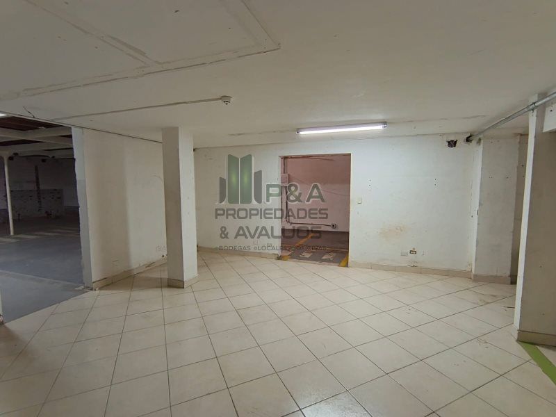 Bodega en arriendo Antioquia Medellín Simesa 280 m2 Habitaciones 0 Baños 3 Garajes 0 Precio $15000000
