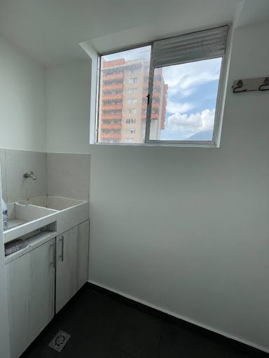 Apartamento en arriendo Antioquia Bello Urbanización Villa De Occidente 70 m2 Habitaciones 3 Baños 2 Garajes 1 Precio $2400000