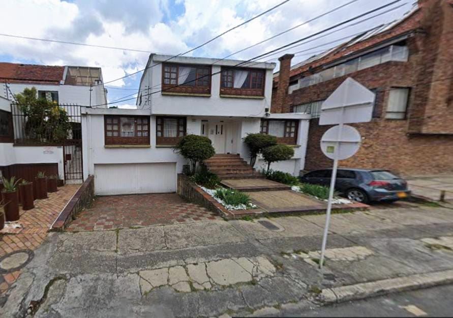 Casa en arriendo Cundinamarca Bogotá El Contador 420 m2 Habitaciones 4 Baños 4 Garajes 2 Precio $14000000