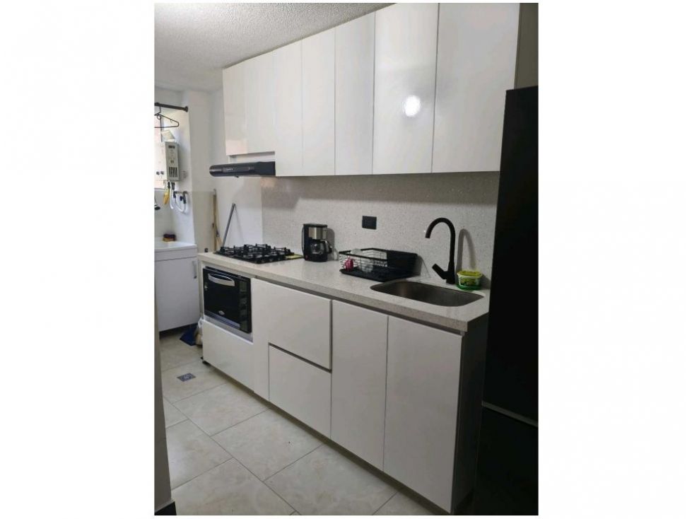 Apartamento en venta Antioquia Medellín Loma De Los Bernal 67 m2 Habitaciones 3 Baños 2 Garajes 1 Precio $520000000