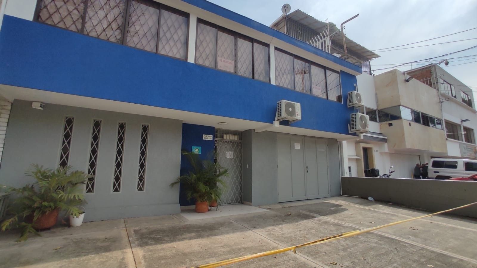 Casa en arriendo o venta Valle Del Cauca Cali San Vicente 250 m2 Habitaciones 4 Baños 3 Garajes 3 Precio venta $1250000000 Precio arriendo $3000000