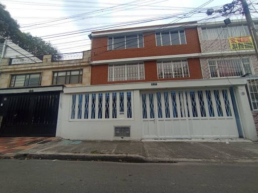 Lote en venta Cundinamarca Bogotá Remanso Sur 148 m2 Habitaciones 0 Baños 4 Garajes 2 Precio $700000000