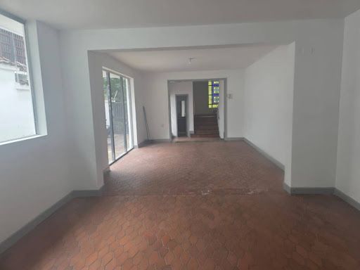 Casa en arriendo Antioquia Medellín La Aguacatala 400 m2 Habitaciones 11 Baños 5 Garajes 7 Precio $14000000