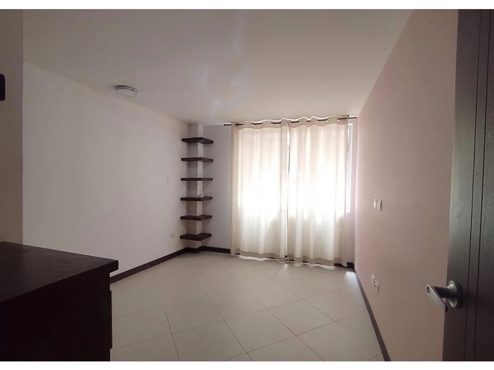 Apartamento en arriendo Caldas Manizales Los Sauces 130 m2 Habitaciones 3 Baños 4 Garajes 1 Precio $3700000