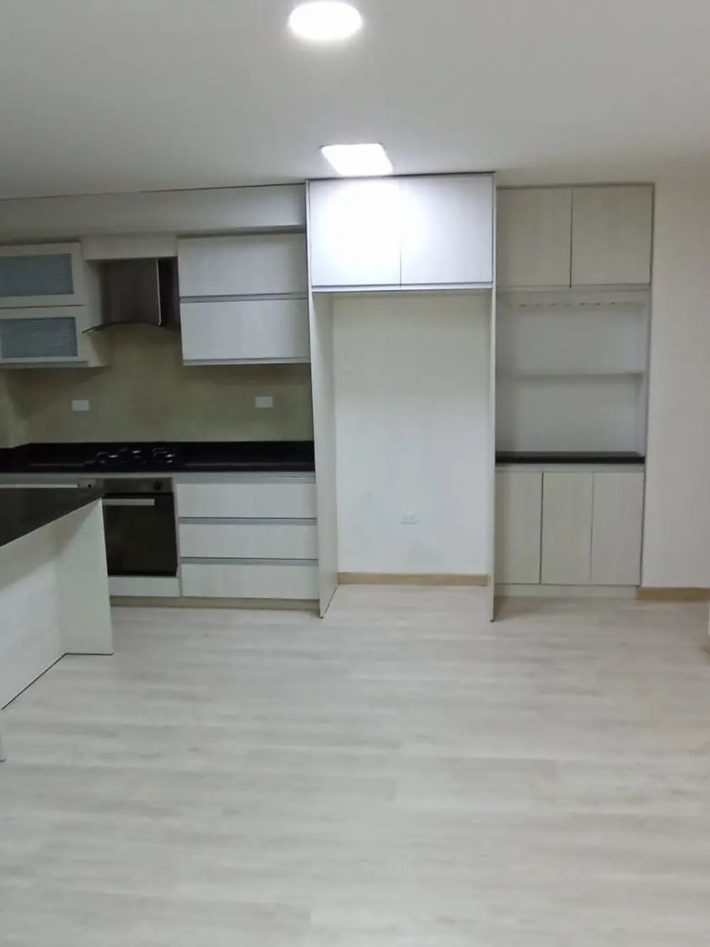 Apartamento en venta Cundinamarca Bogotá Quinta Paredes 68 m2 Habitaciones 2 Baños 2 Garajes 3 Precio $336000000
