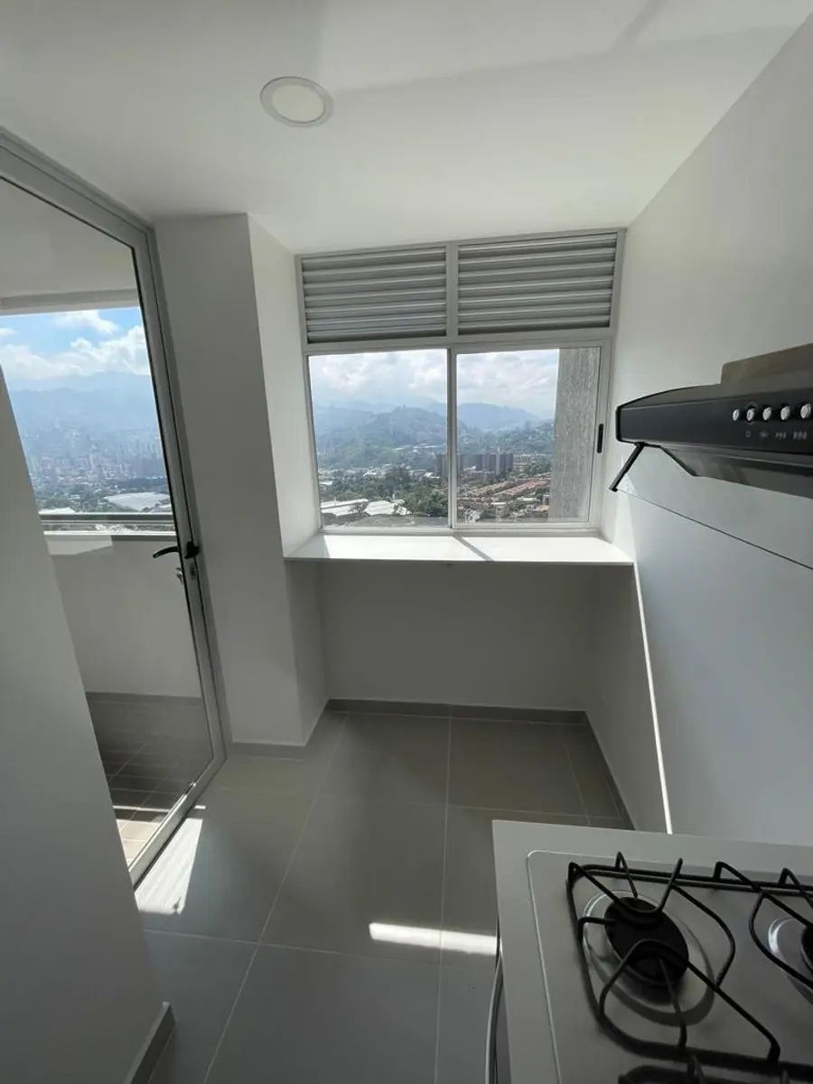 Apartamento en venta Antioquia Itagüí Santa Catalina 88 m2 Habitaciones 2 Baños 2 Garajes 1 Precio $350000000