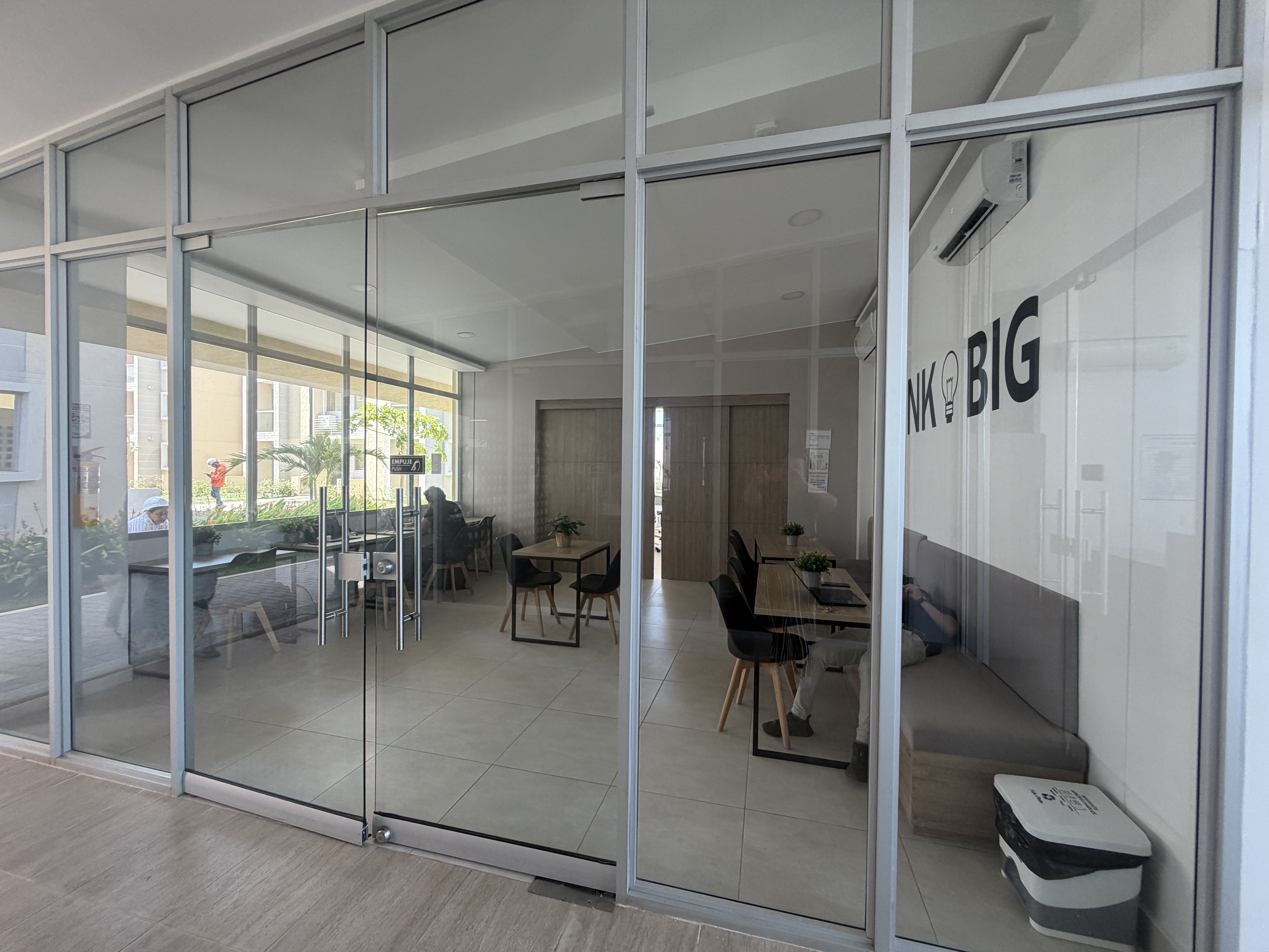 Apartamento en arriendo Bolívar Cartagena Camaguey I 64 m2 Habitaciones 2 Baños 2 Garajes 1 Precio $2300000