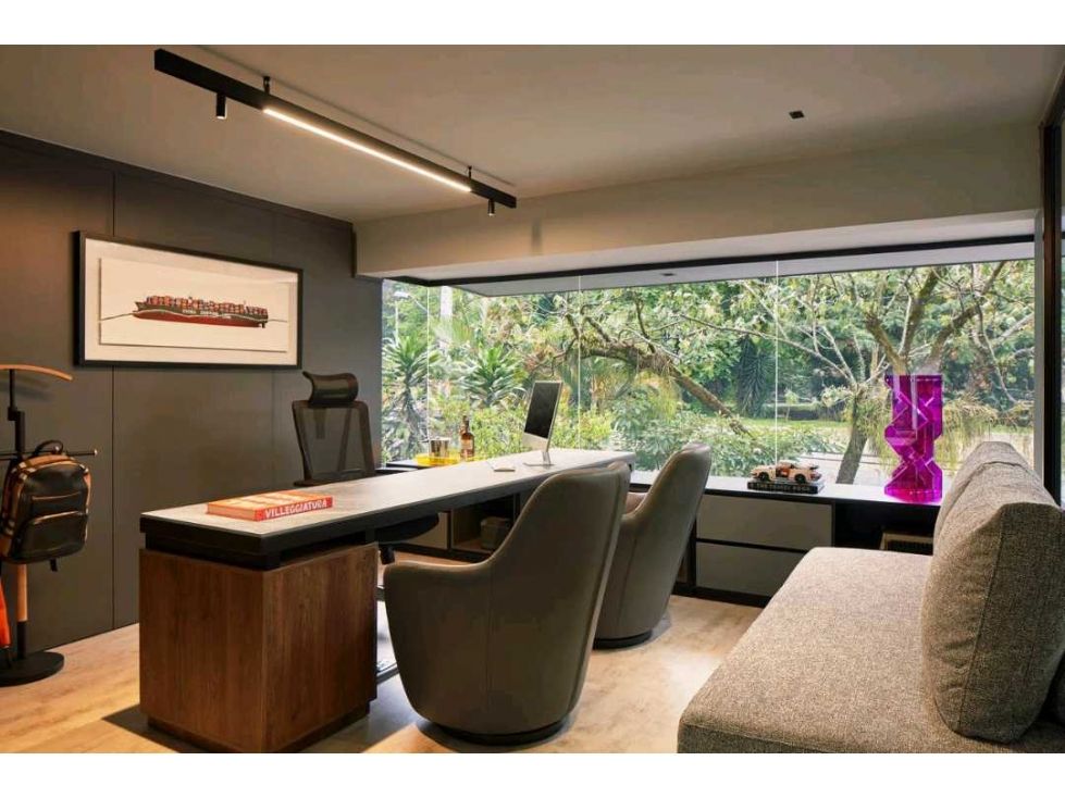 Oficina en venta Antioquia Envigado Mt Villa Grande 305 m2 Habitaciones 0 Baños 7 Garajes 2 Precio $2500000000