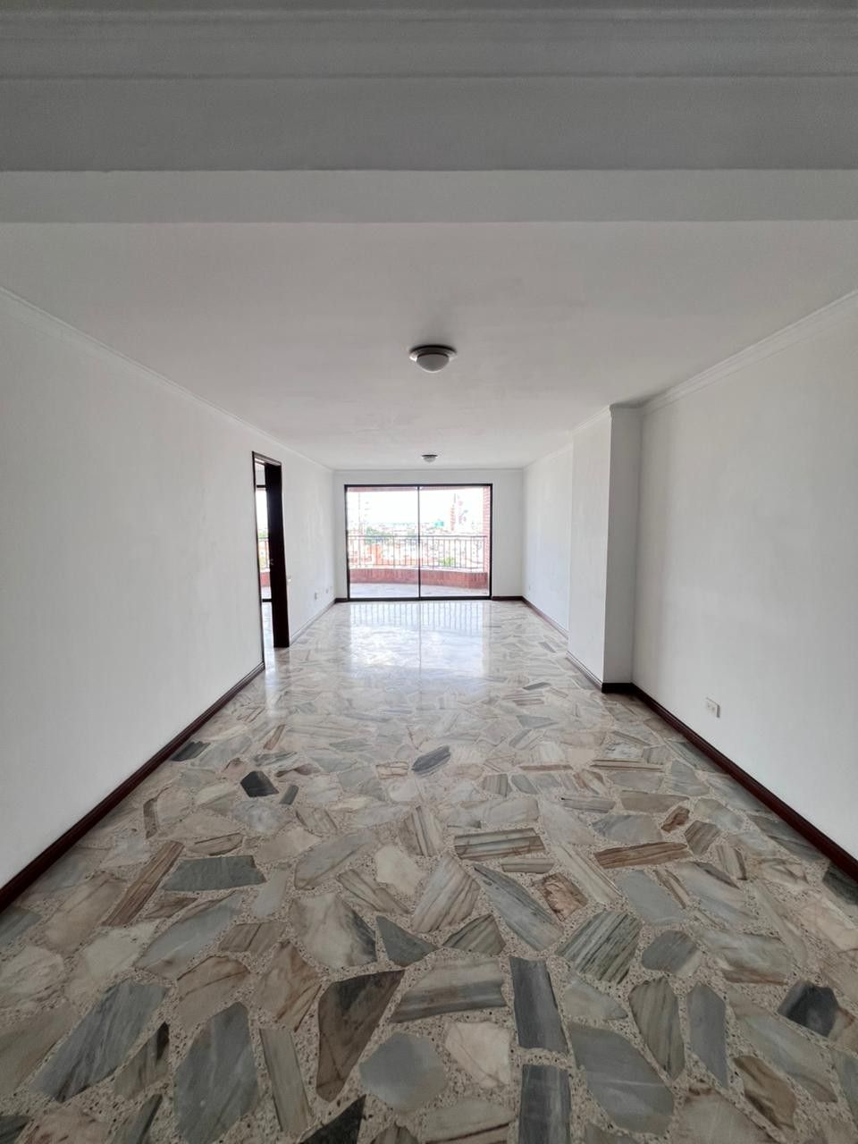 Casa en venta Valle Del Cauca Cali Santa Mónica 103 m2 Habitaciones 3 Baños 3 Garajes 2 Precio $600000000