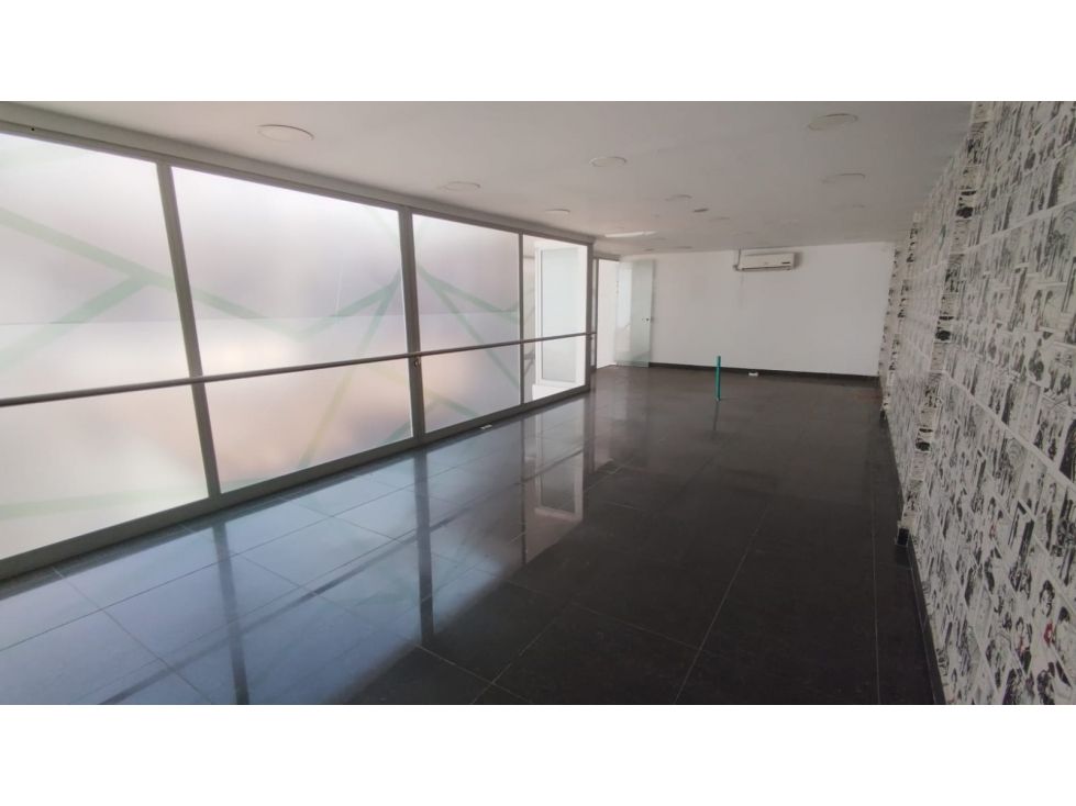 Local en arriendo Antioquia Medellín Calasanz 630 m2 Habitaciones 0 Baños 7 Garajes 5 Precio $36000000
