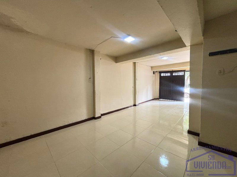 Local en arriendo Antioquia Medellín Cristo Rey 35 m2 Habitaciones 0 Baños 1 Garajes 0 Precio $2100000