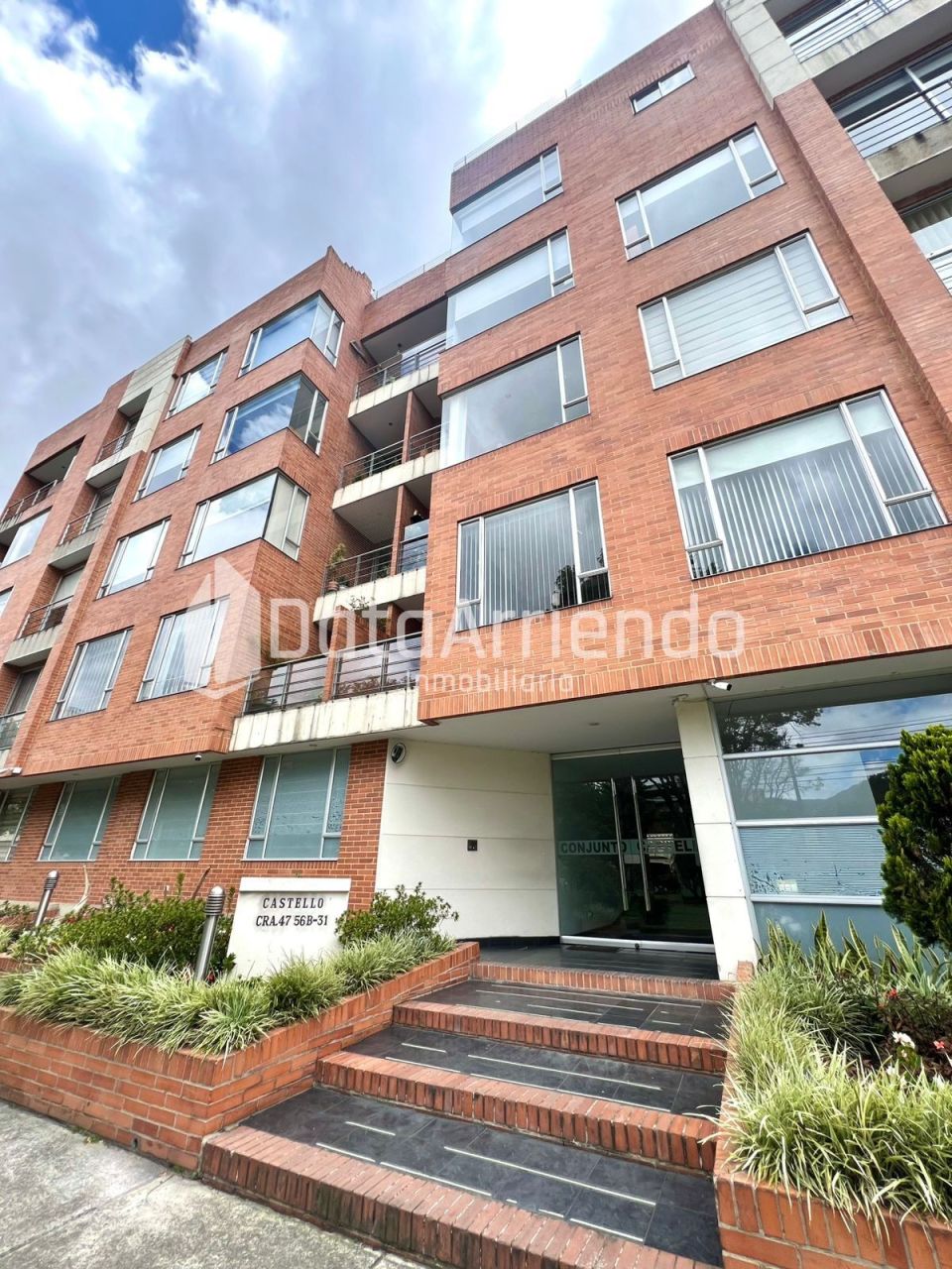 Apartamento en venta Cundinamarca Bogotá Nicolas De Federman 8000 m2 Habitaciones 3 Baños 2 Garajes 2 Precio $745000000