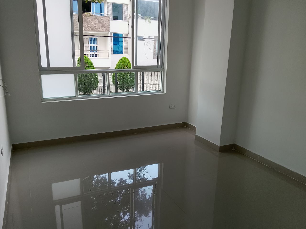 Apartaestudio en arriendo Valle Del Cauca Cali El Ingenio 35 m2 Habitaciones 1 Baños 1 Garajes 1 Precio $1700000