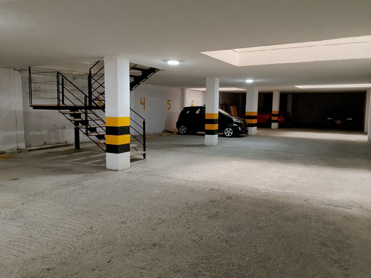 Apartaestudio en arriendo Valle Del Cauca Cali El Ingenio 40 m2 Habitaciones 1 Baños 1 Garajes 1 Precio $1700000