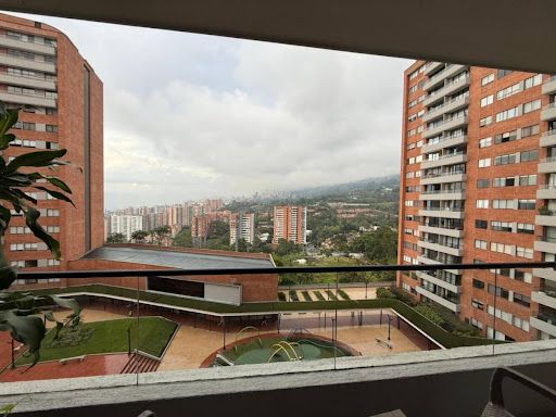 Apartamento en arriendo Antioquia Envigado La Pradera 85 m2 Habitaciones 2 Baños 2 Garajes 1 Precio $4000000