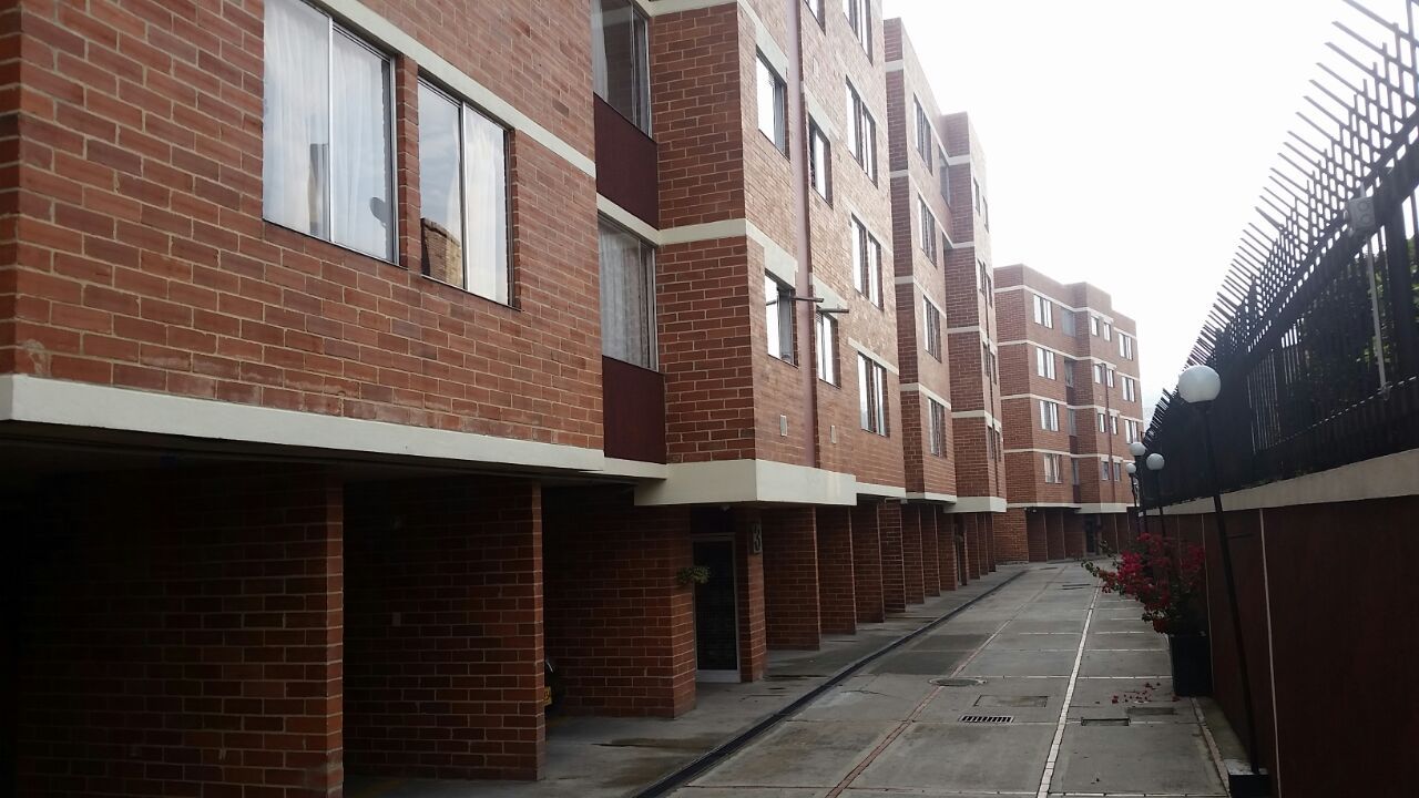 Apartamento en venta Cundinamarca Bogotá Portales Del Norte 55 m2 Habitaciones 3 Baños 2 Garajes 1 Precio $269000000