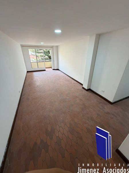 Apartamento en arriendo Antioquia Medellín Las Acacias 90 m2 Habitaciones 3 Baños 2 Garajes 1 Precio $2600000