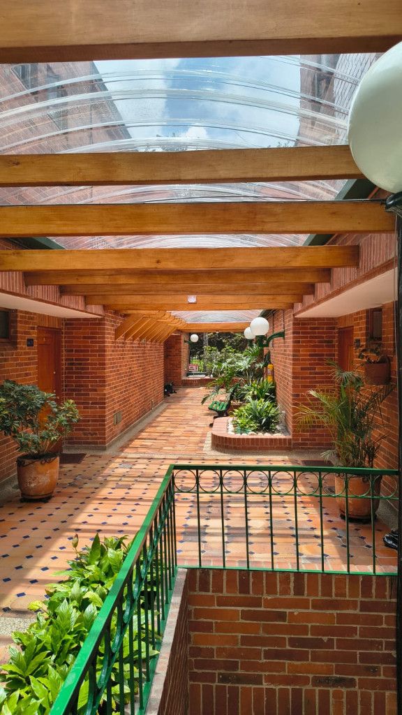 Casa en venta Cundinamarca Bogotá San José Del Prado 140 m2 Habitaciones 4 Baños 3 Garajes 2 Precio $920000000