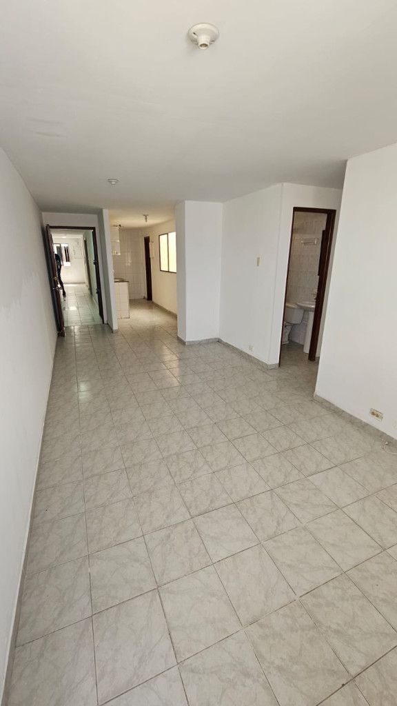 Apartamento en arriendo Atlántico Barranquilla Ciudad Jardin 84 m2 Habitaciones 3 Baños 2 Garajes 1 Precio $1750000