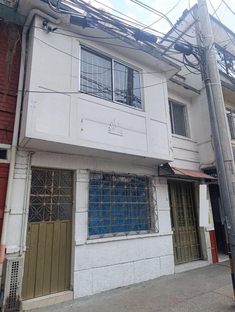 Casa en venta Cundinamarca Bogotá Alfonso López 0 m2 Habitaciones 4 Baños 3 Garajes 0 Precio $520000000