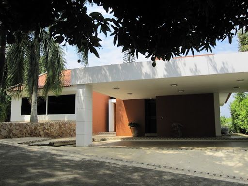 Casa en venta Valle Del Cauca Cali Parcelaciones Pance 420 m2 Habitaciones 4 Baños 5 Garajes 2 Precio $1850000000