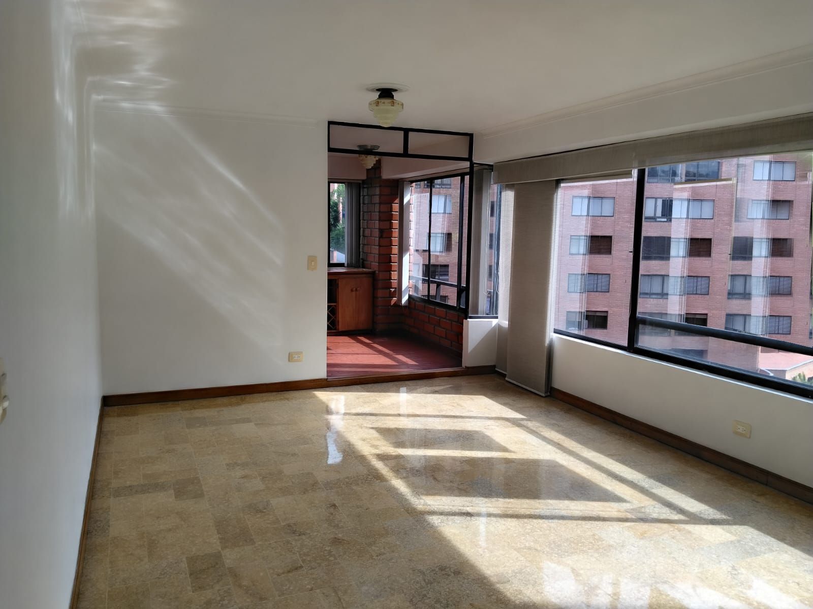 Apartamento en arriendo Antioquia Medellín Las Lomas No 1 114 m2 Habitaciones 3 Baños 2 Garajes 2 Precio $5400000