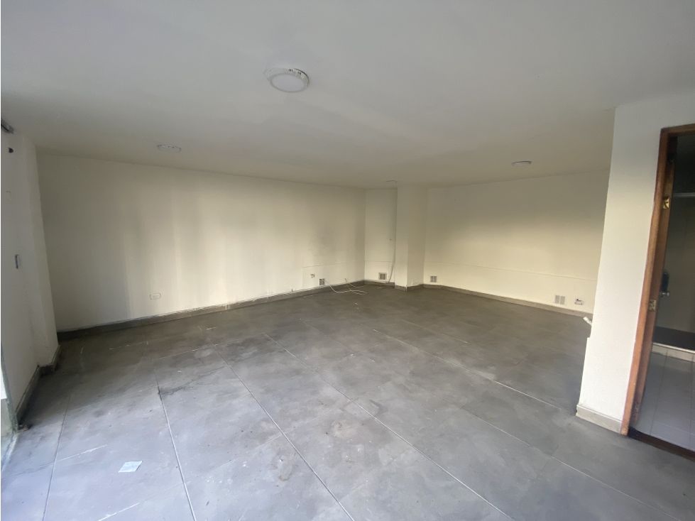Local en arriendo Caldas Manizales Palermo Bajo 44 m2 Habitaciones 0 Baños 1 Garajes 0 Precio $1700000