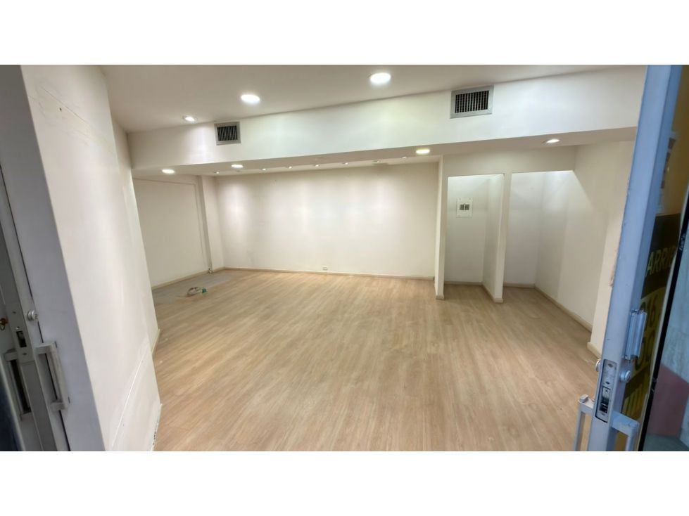 Local en venta Antioquia Medellín Los Conquistadores 71 m2 Habitaciones 0 Baños 1 Garajes 0 Precio $900000000