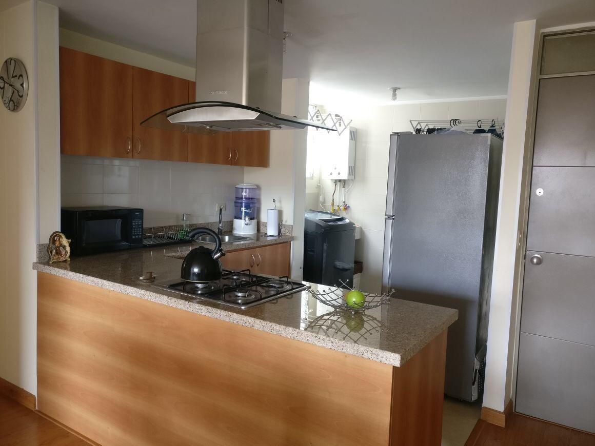 Apartamento en venta Cundinamarca Bogotá Hayuelos 76 m2 Habitaciones 3 Baños 2 Garajes 1 Precio $460000000
