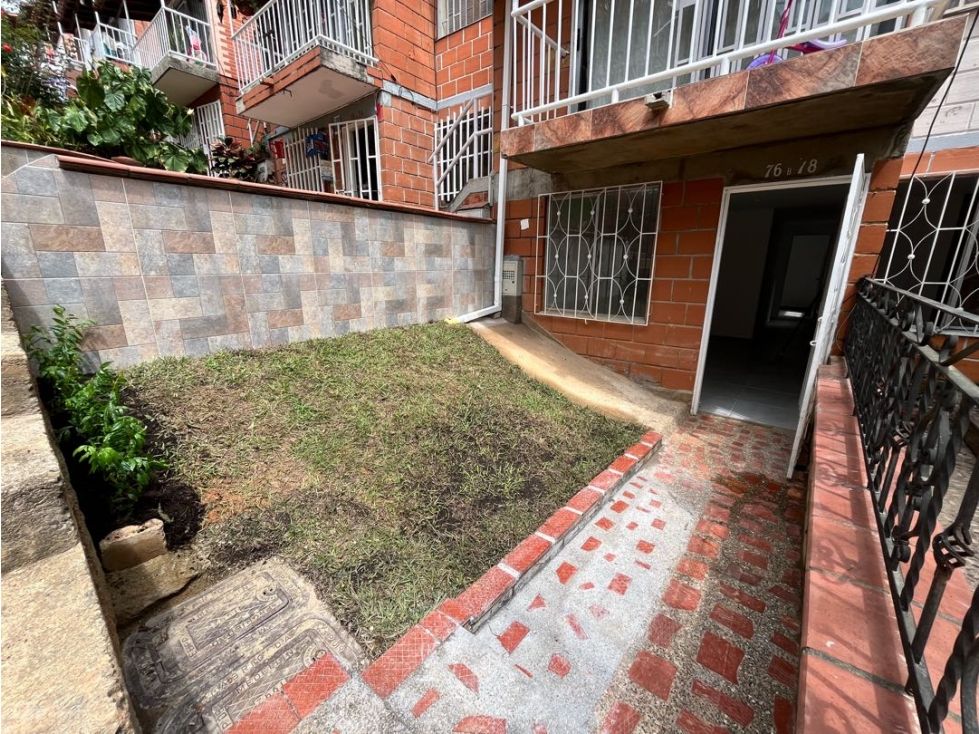 Casa en venta Antioquia Medellín Aures No1 58 m2 Habitaciones 3 Baños 2 Garajes 0 Precio $320000000