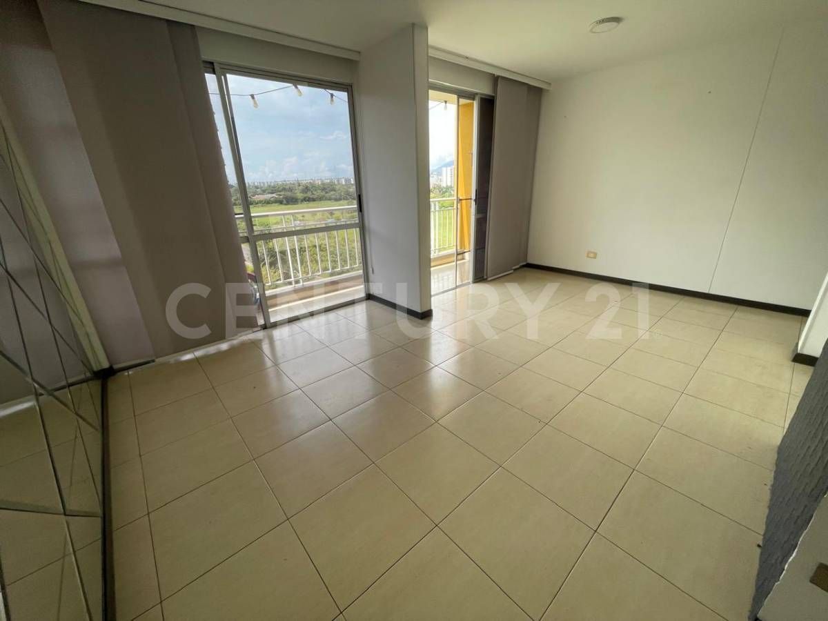 Apartamento en arriendo Valle Del Cauca Cali Conjunto Residencial Senderos Del Parque 80 m2 Habitaciones 3 Baños 2 Garajes 2 Precio $1900000