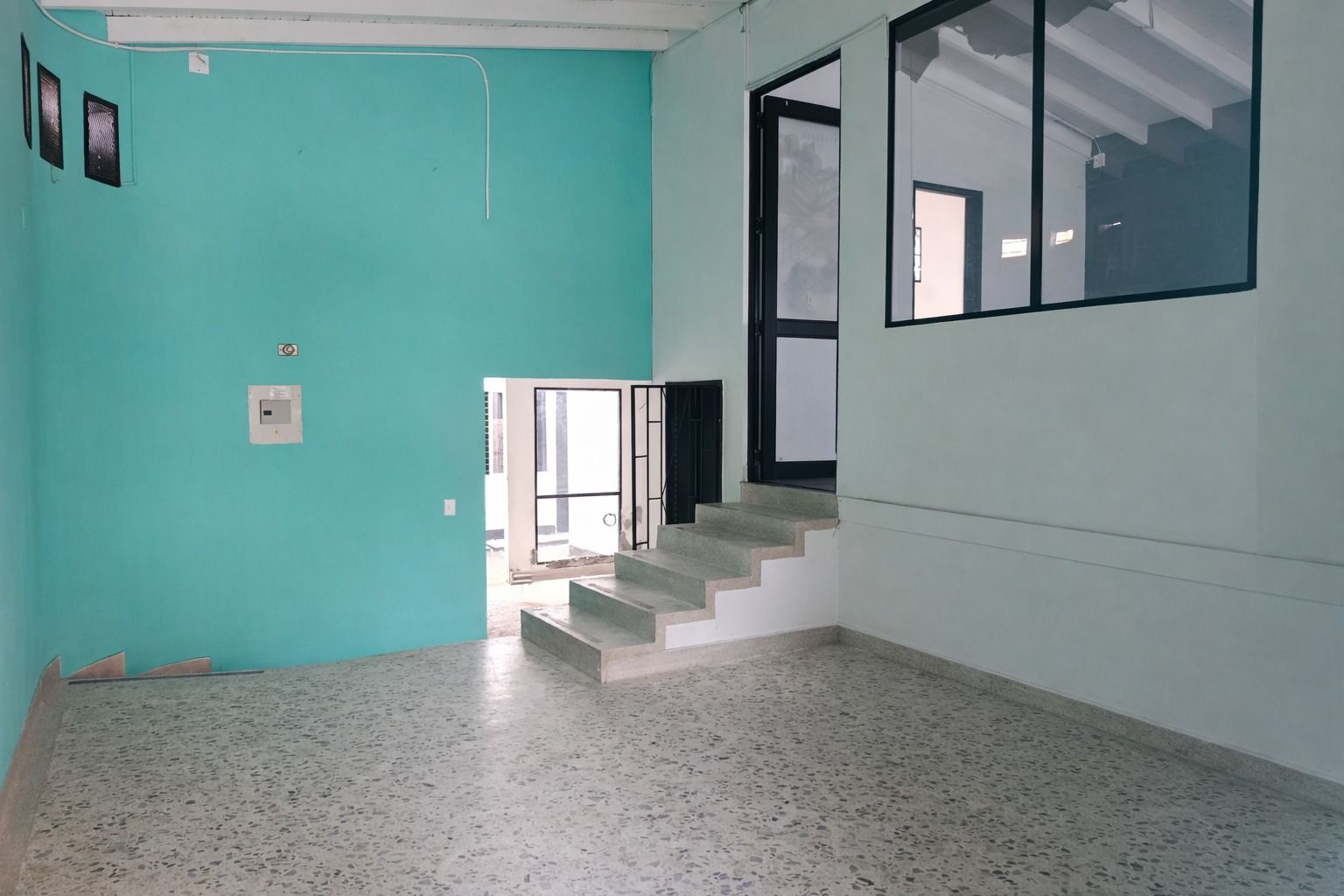Casa en arriendo Antioquia Medellín Las Acacias 350 m2 Habitaciones 4 Baños 3 Garajes 1 Precio $7000000