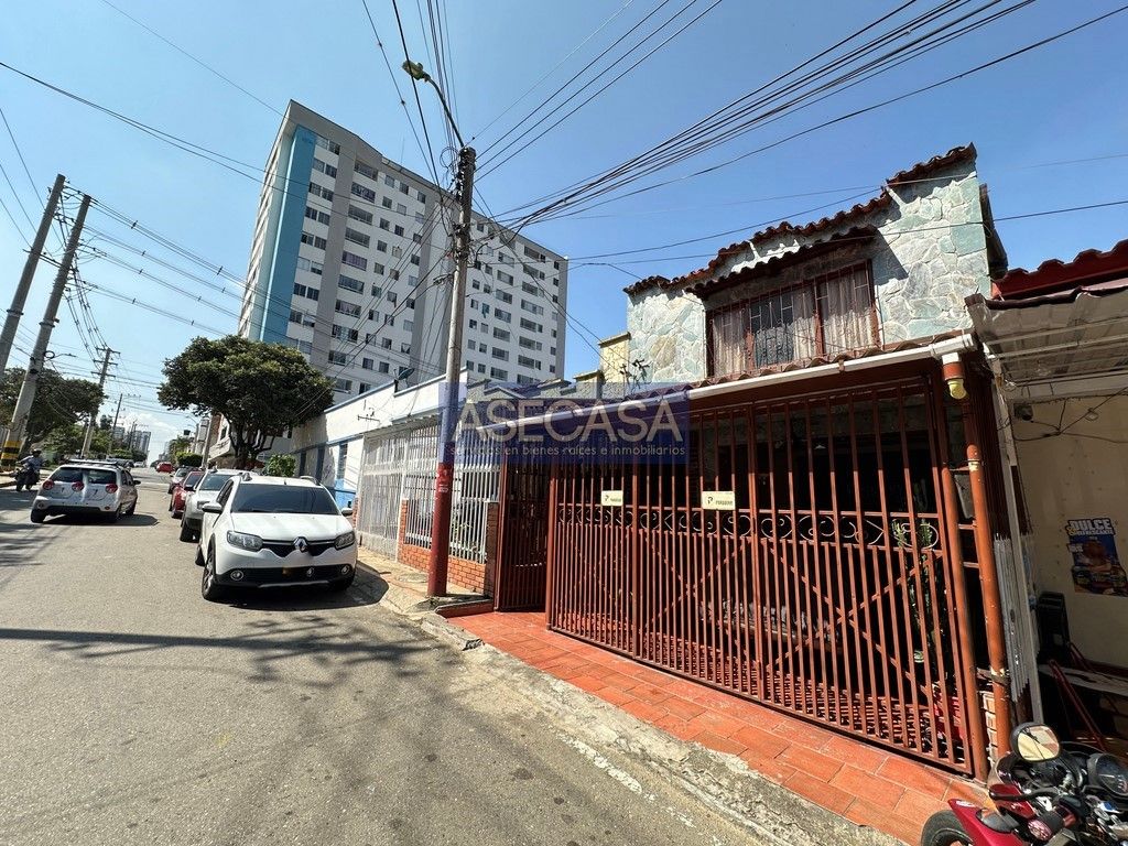 Casa en venta Santander Bucaramanga La Independencia 250 m2 Habitaciones 4 Baños 5 Garajes 0 Precio $450000000