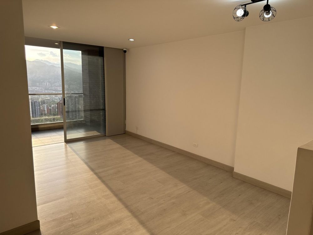 Apartamento en venta Antioquia Envigado La Inmaculada 83 m2 Habitaciones 2 Baños 2 Garajes 2 Precio $504000000