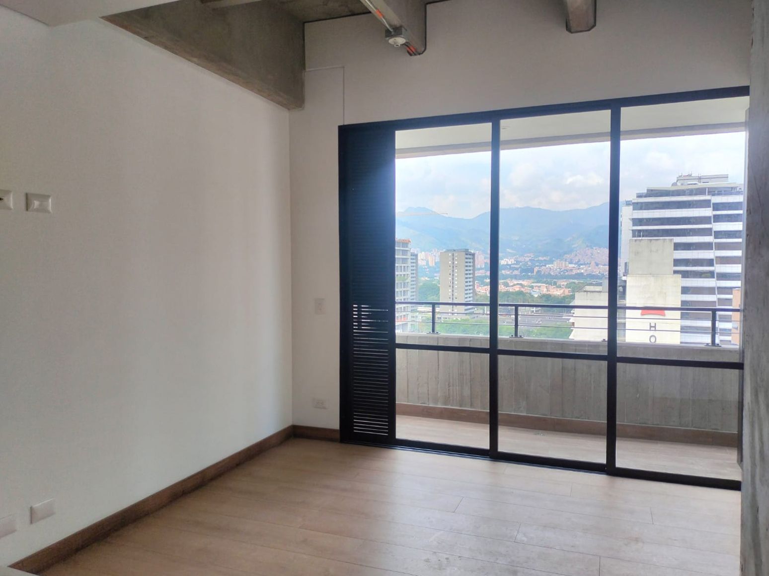 Apartamento en arriendo Antioquia Medellín Villa Carlota 50 m2 Habitaciones 1 Baños 2 Garajes 1 Precio $3650000