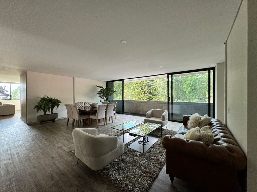 Apartamento en venta Antioquia Envigado Zúñiga 178 m2 Habitaciones 3 Baños 4 Garajes 2 Precio $805000000