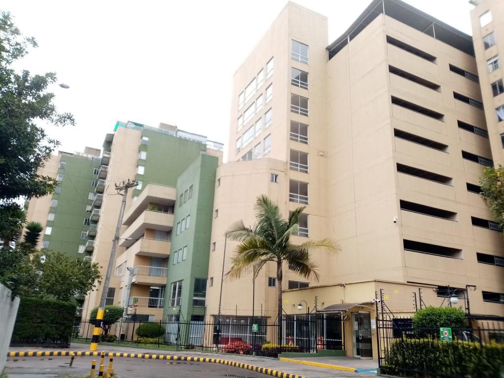 Apartamento en arriendo Cundinamarca Bogotá Popular Modelo 59 m2 Habitaciones 3 Baños 2 Garajes 1 Precio $2520000