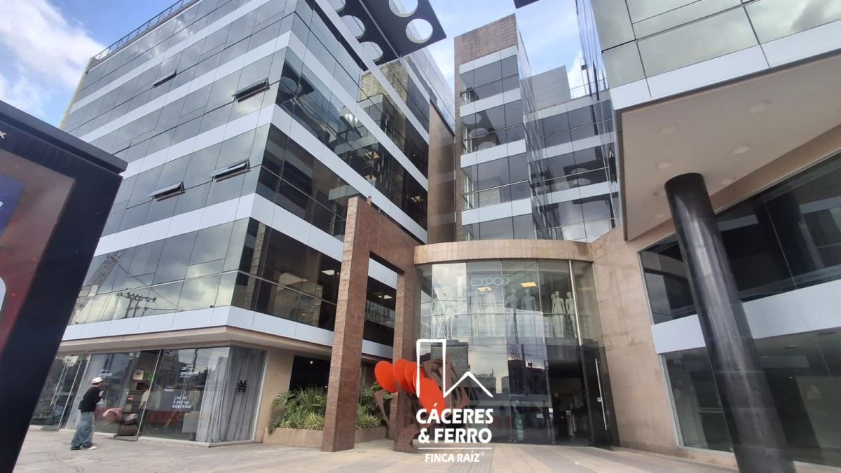 Oficina en arriendo Cundinamarca Bogotá La Cabrera 136 m2 Habitaciones 0 Baños 2 Garajes 4 Precio $13900000