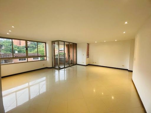 Apartamento en venta Antioquia Envigado La Orquídea 141 m2 Habitaciones 4 Baños 3 Garajes 2 Precio $1100000000