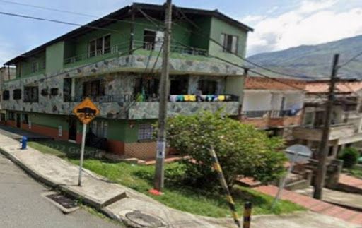 Casa en venta Antioquia Medellín Tejelo 690 m2 Habitaciones 3 Baños 2 Garajes 0 Precio $990000000
