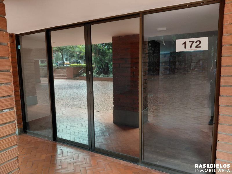 Local en arriendo Antioquia Envigado La Mesa 44 m2 Habitaciones 0 Baños 1 Garajes 0 Precio $4500000