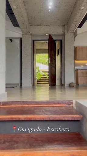 Finca en arriendo Antioquia Envigado Envigado 315 m2 Habitaciones 4 Baños 4 Garajes 8 Precio $14000000