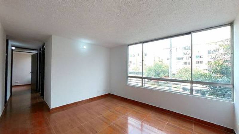 Inmuebles en Remate Apartamento en venta Cundinamarca Soacha Cr Aleli 56 m2 Habitaciones 3 Baños 2 Garajes 0 Precio $186000000