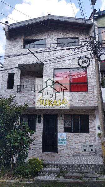 Casa en arriendo Antioquia Itagüí Triana 70 m2 Habitaciones 3 Baños 2 Garajes 0 Precio $1500000