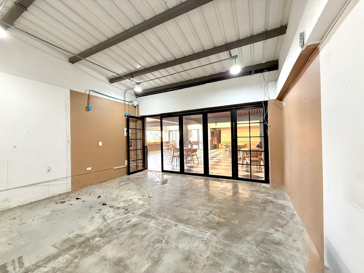 Local en arriendo Risaralda Pereira Belmonte Alto 25 m2 Habitaciones 0 Baños 0 Garajes 0 Precio $4000000