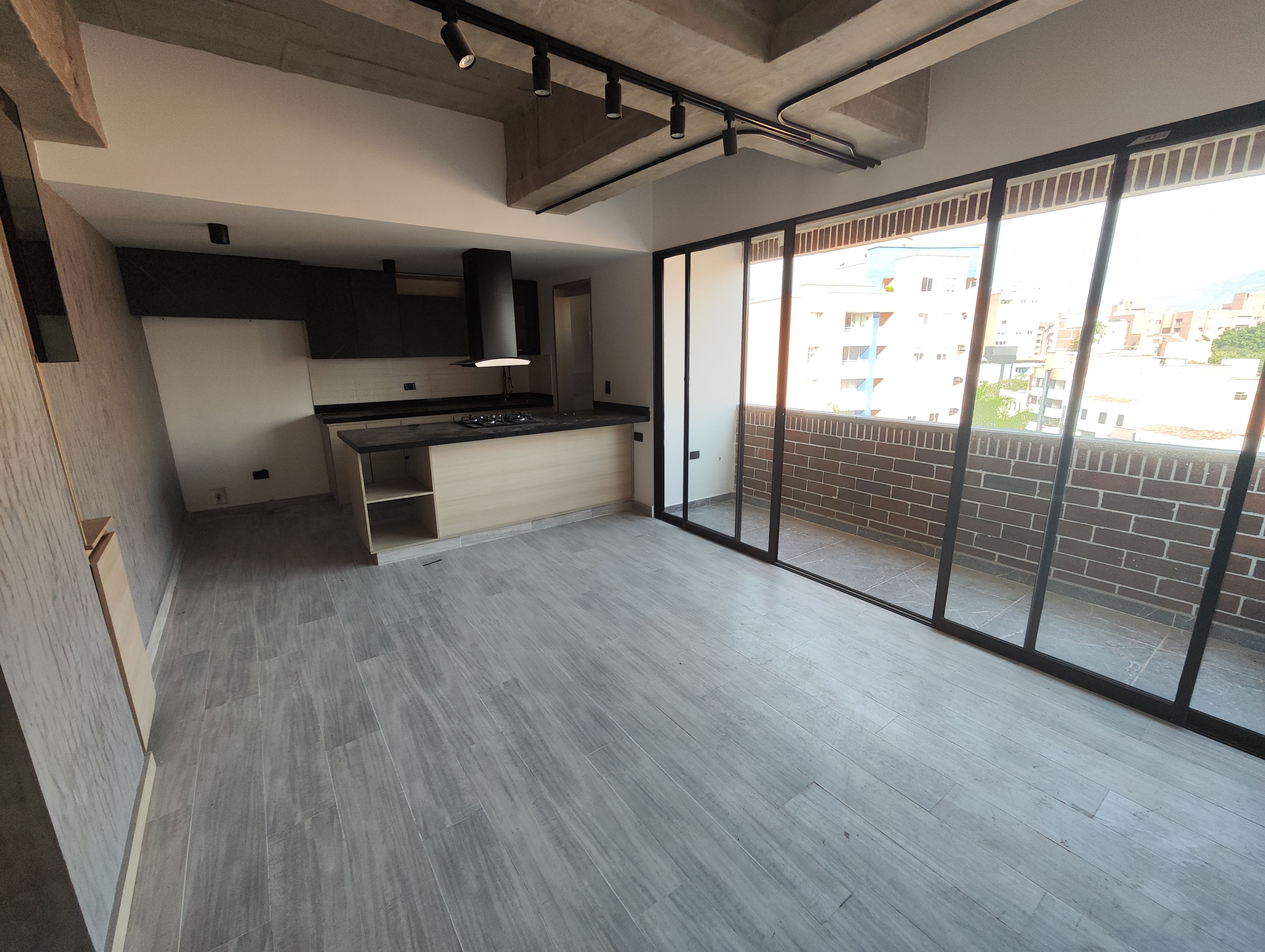 Apartamento en arriendo Antioquia Medellín Laureles 85 m2 Habitaciones 2 Baños 2 Garajes 1 Precio $4700000