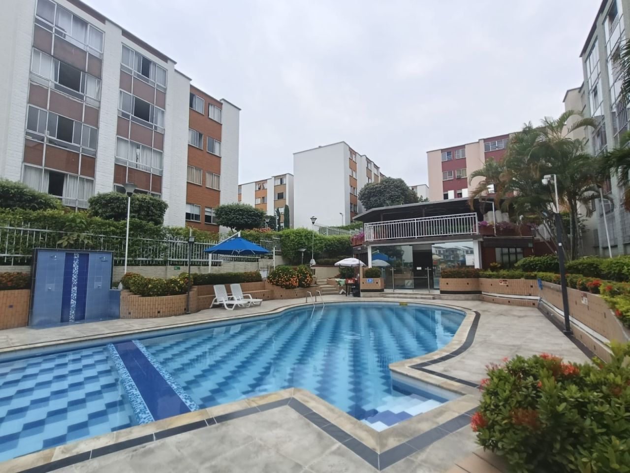 Apartamento en venta Santander Floridablanca Cr Altos De Cañaveral Campestre 77 m2 Habitaciones 3 Baños 2 Garajes 2 Precio $299000000